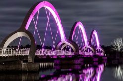 Lampu Hias Jembatan