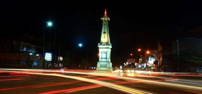 Lampu Sorot Tugu/Monumen
