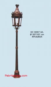 Lampu Hias Taman Model Tunggal GC 3067 A/L